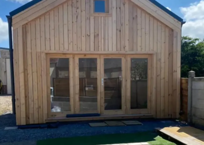 Maison En Bois 1 4 Couchages Type Tiny House Дом отдыха