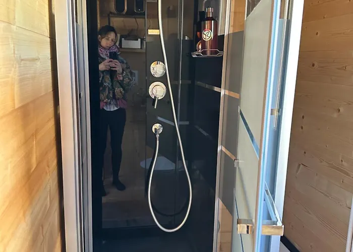 Maison En Bois 1 4 Couchages Type Tiny House Дом отдыха