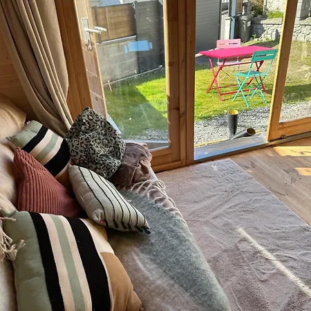 Hébergement de vacances Maison En Bois 1 4 Couchages Type Tiny House Granville